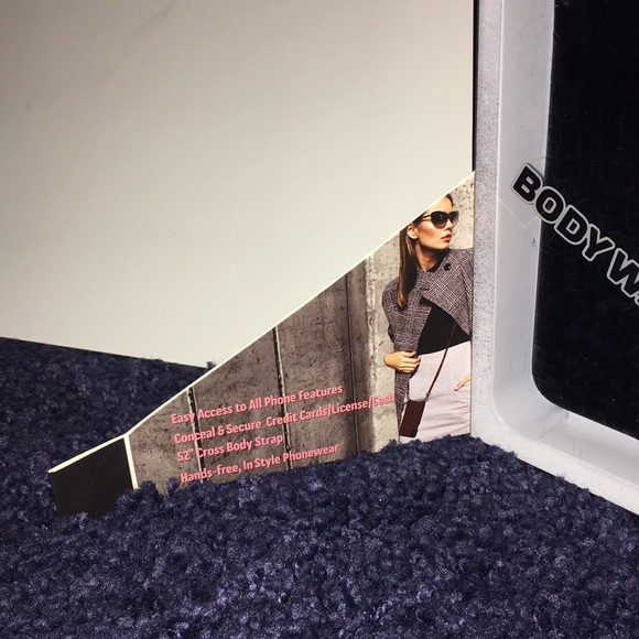 Nuckees BodyWallet | Black | For iPhone X - Picture 3 of 7